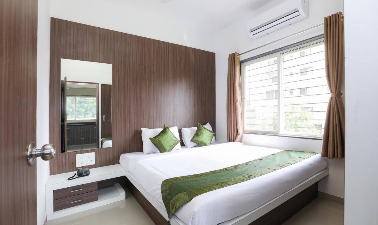 Treebo Trend Sapphire Studio Nashik Eksteriør billede