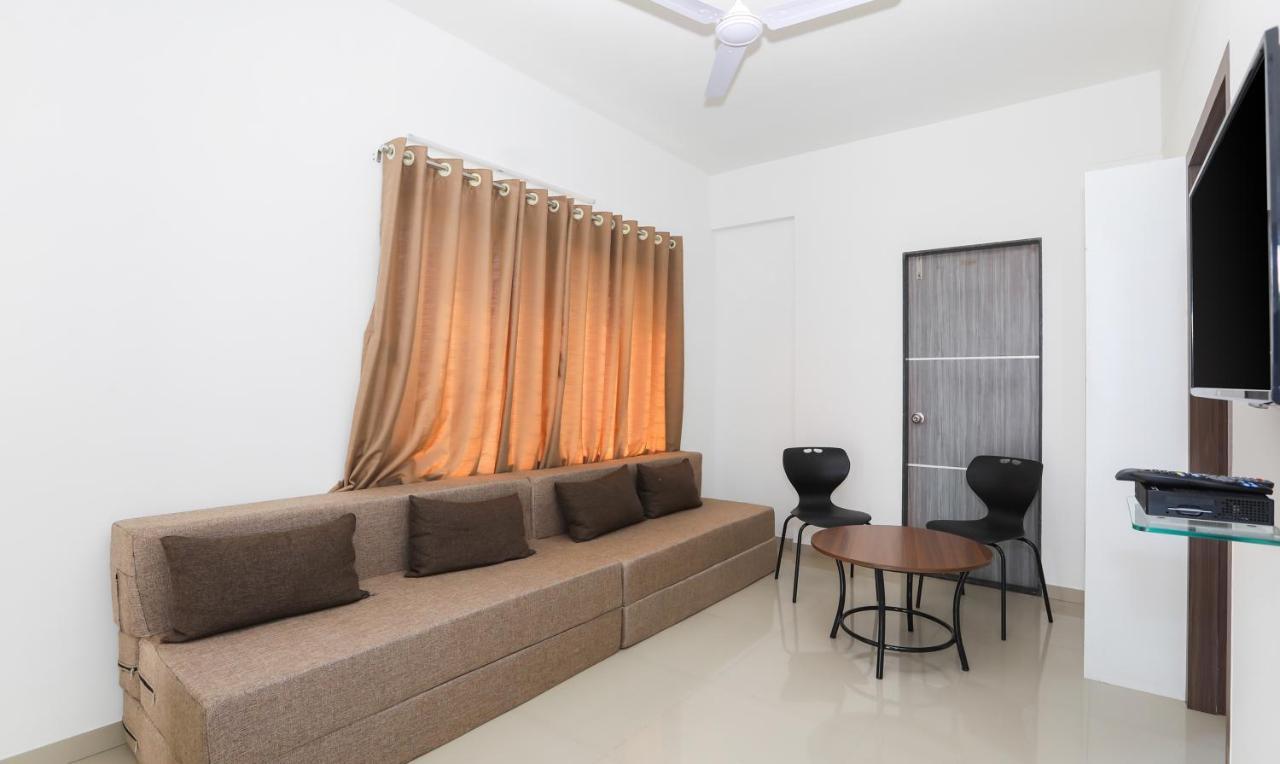 Treebo Trend Sapphire Studio Nashik Eksteriør billede